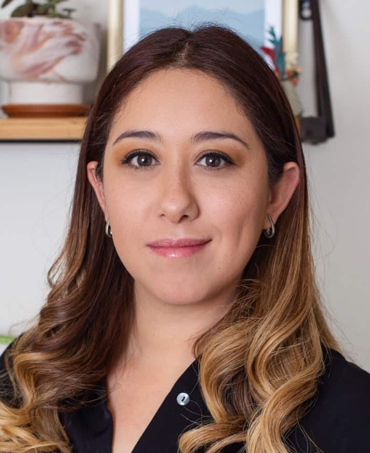 Jessica headshot